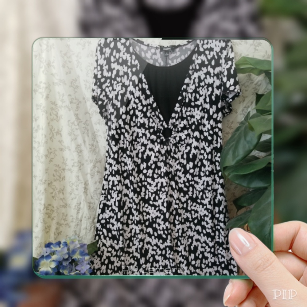 👗 Elementz B&W Spotted Dress
